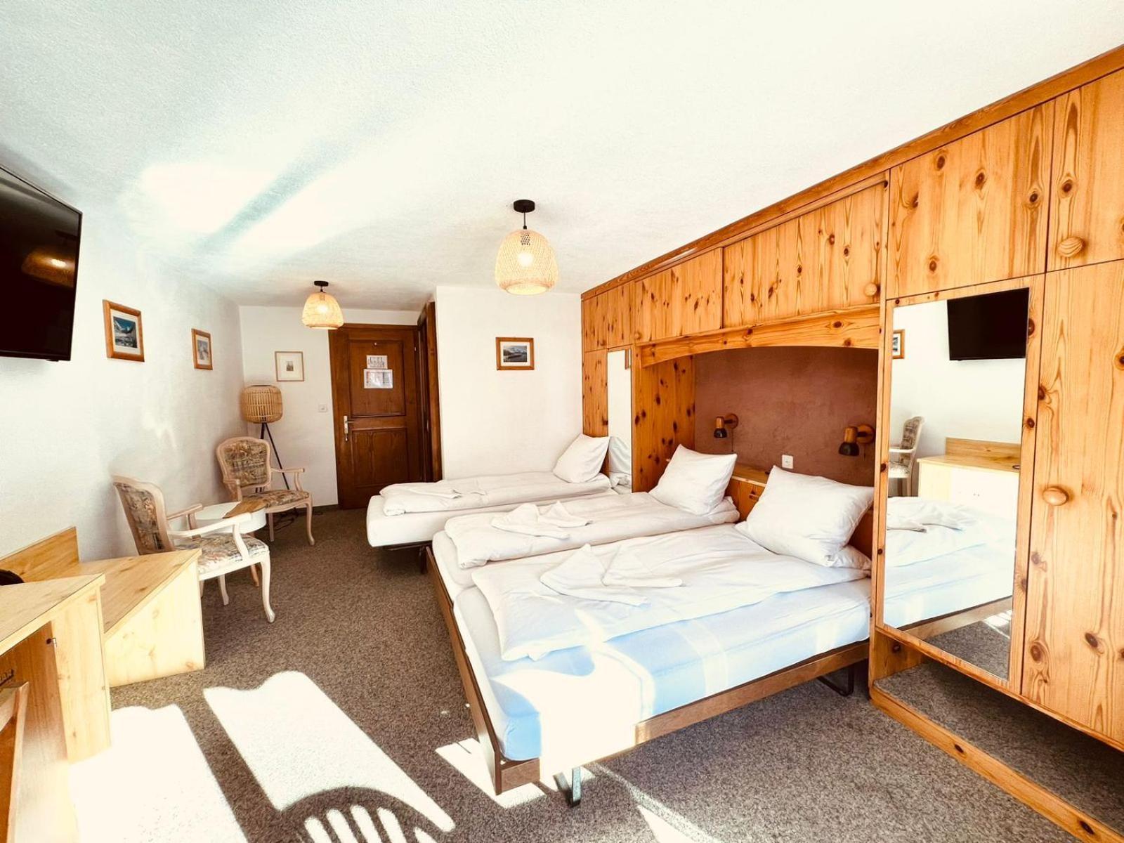 Hotel Old Jnn Klosters Εξωτερικό φωτογραφία